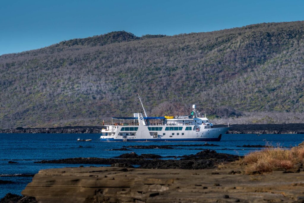 La Pinta Expedition yacht 